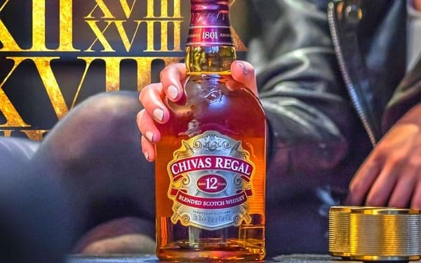 Chiến dịch quảng cáo và marketing thành công của Chivas Regal.