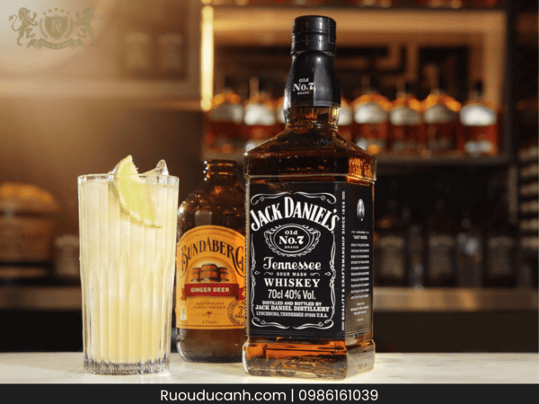 Jack Daniel's Pha Với Gì? Top 5 Cách Pha Jack Daniel's Phổ Biến Và Dễ Làm Tại Nhà 3 Jack & Ginger – Ấm Nồng Hương Gừng