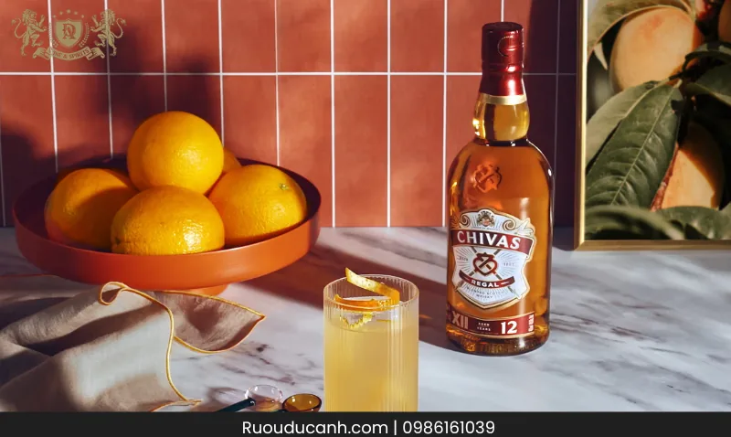 Rượu Chivas 12 Năm 4 So sánh Chivas 12 với đối thủ