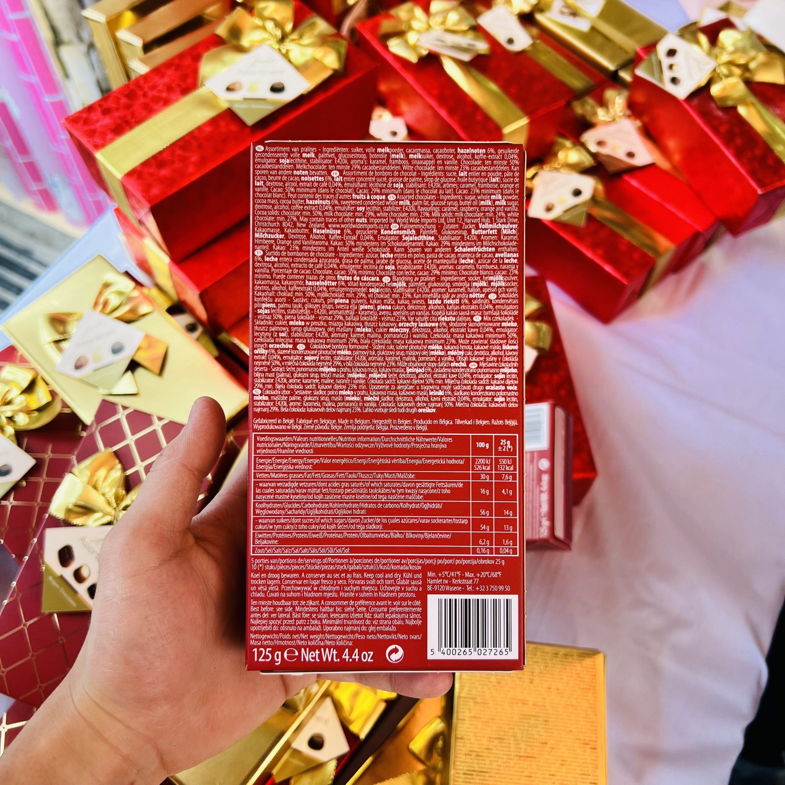 Thông Tin Socola Hamlet Assortiment Belgian Chocolates 125g Đỏ Thắm