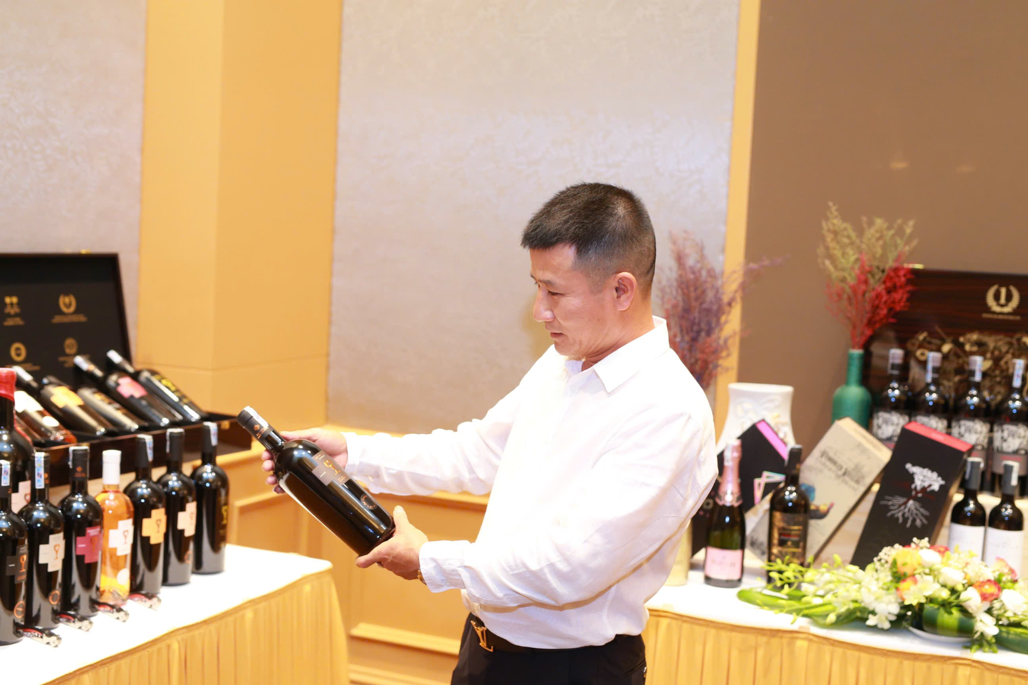 ông Quang Đức Minh